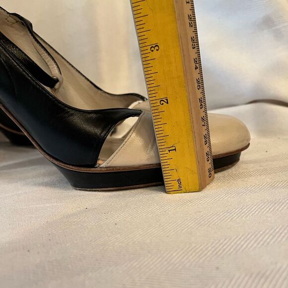 Retro Bebe Pin-Up T-strap‎ Mary Jane black & cream pumps slight platform SZ 7.5 - Picture 11 of 12